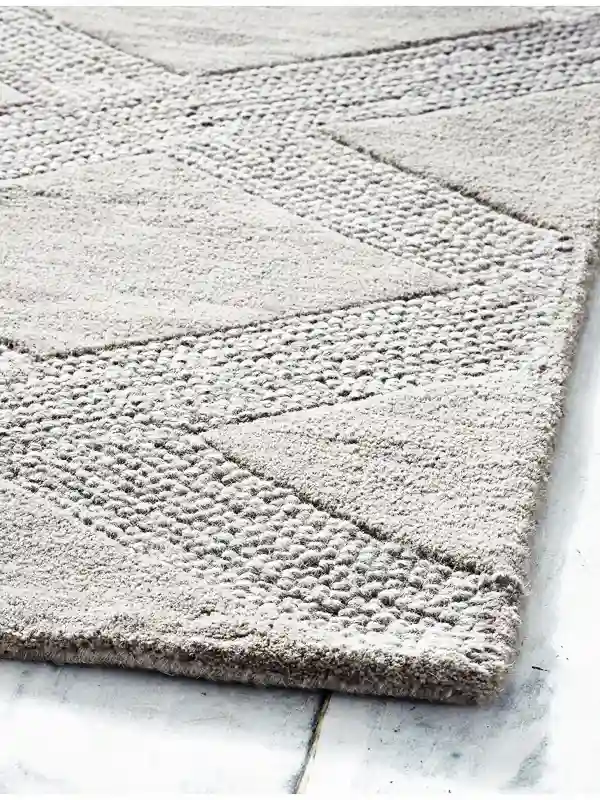 Выбор коммерческих ковровых плиток для офисов